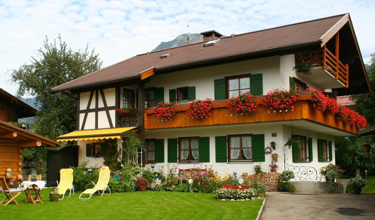 Gaestehaus Michelar'S Hues Oberstdorf Buitenkant foto